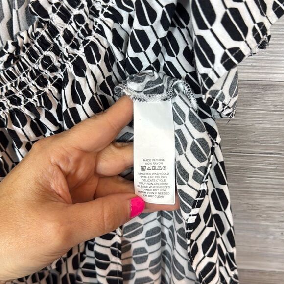 Kate Spade Black and White Geometric Midi Dress - Picture 5 of 5